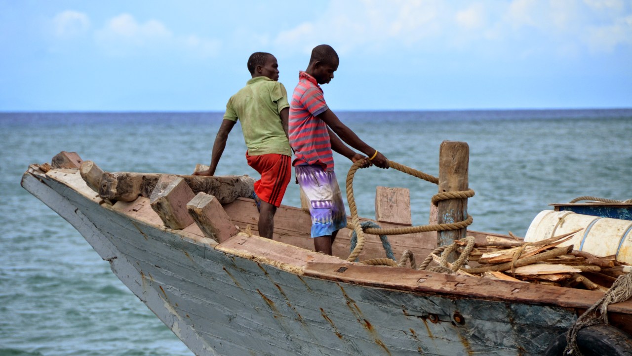 Fomboni port, Comoros